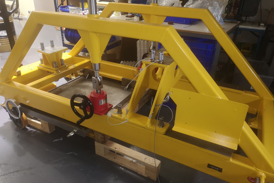 Engine-Stands-on-Lorry-Landscape CNC MAchined Components and Fabrications